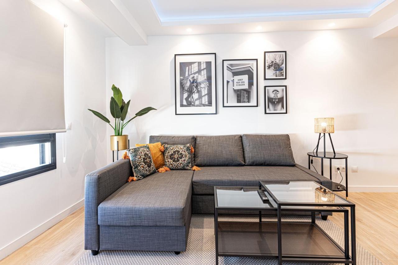 Acogedor Apartamento En Estepona Centro By Rent Me 外观 照片